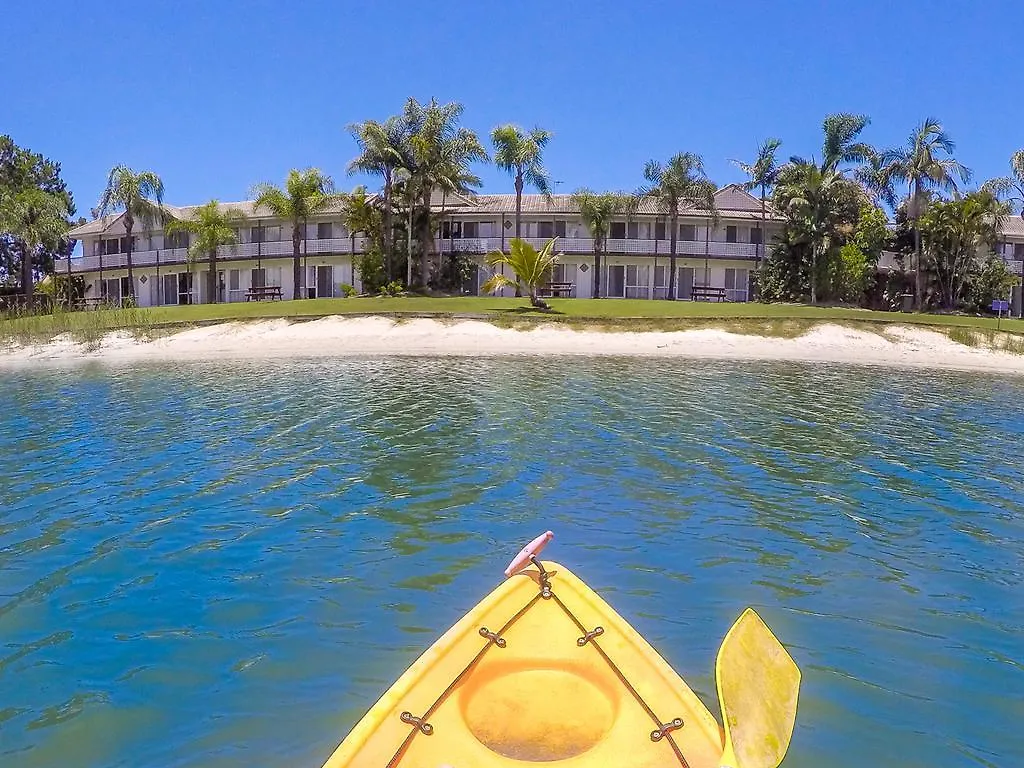 Bay Of Palms Hotel Gold Coast